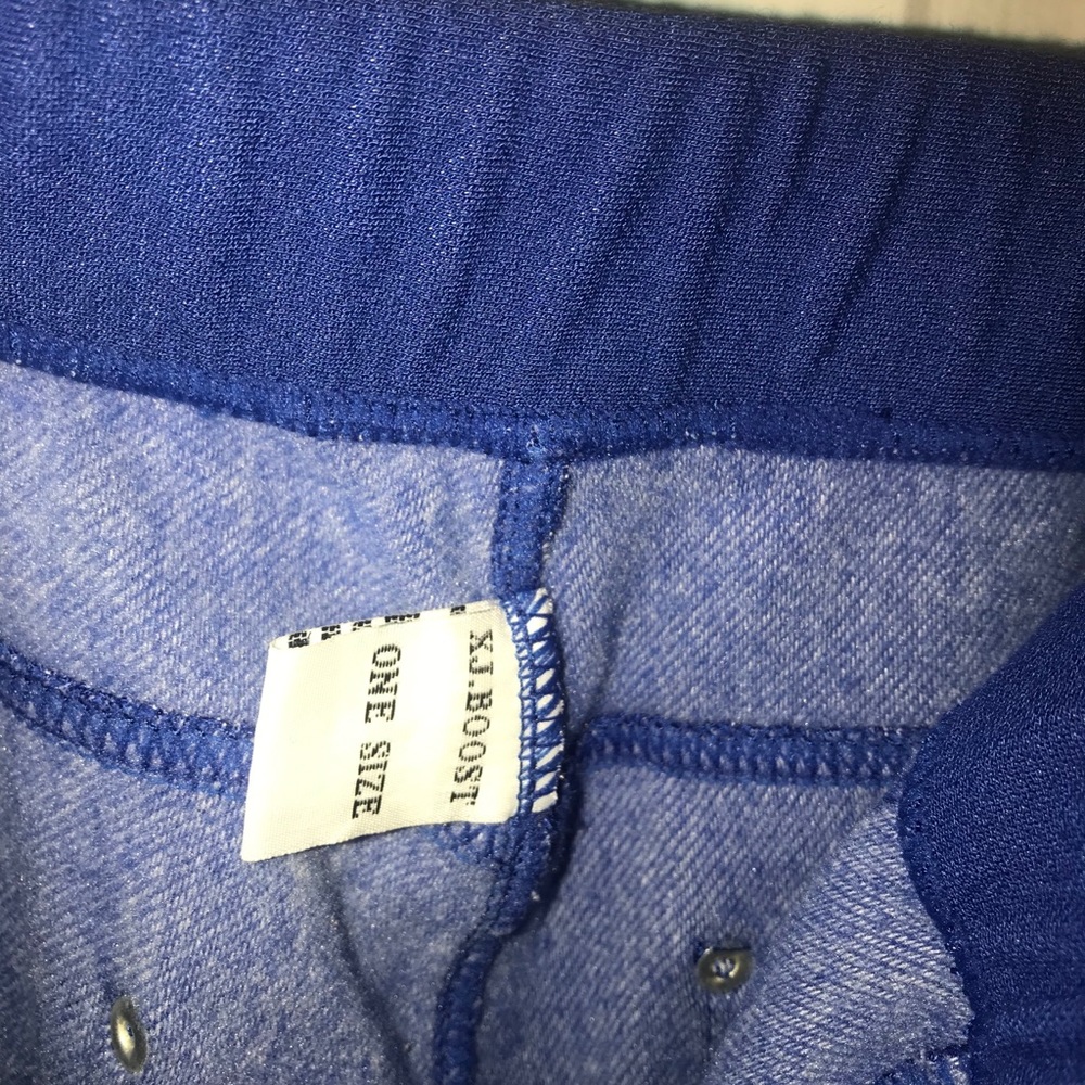 Pants - Picture 2 of 3